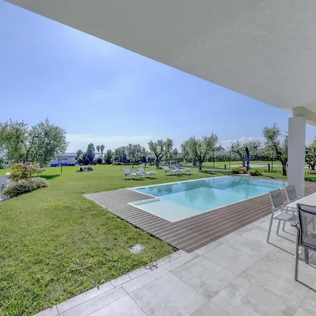 Easy Life By Garda * Moniga del Garda